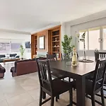 Villa Arenas