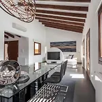 Can Calet Can Tomeu - Modern House With Private Pool For 6