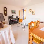 Lovely Apartment A Few Meters From The Beach