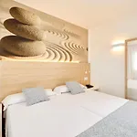 Apartamento De Un Dormitorio Vista Mar
