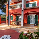 Villa Malen'S