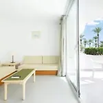 Morito Beach Apartments