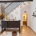 Murtera- Traditional Country Manor House For 9 People 5 Bedrooms And 4 Bathrooms Near Sant Llorenc