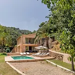 Villa Can Sort By Sealand Villas