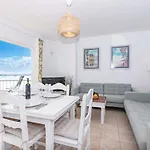 On The Beach Voramar By Sealand Villas