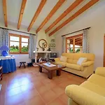 Catalunya Casas Charming Villa With Pool Walking Distance To Beach!
