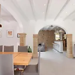 Villa Papa