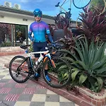 El Hotel De Los Ciclistas