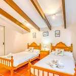 Villa Bellota By Sealand Villas
