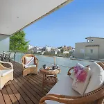Penthouse Rosas 1C