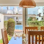 Bellresguard Garden Flat C