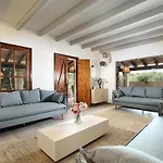 Spectacular Newly Renovated Villa In Pollensa By Renthousing