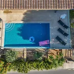 Villa Mar Azul