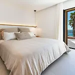 3Br Portixol Flat - What'App - 0034-656-619-782 - For Reservations!