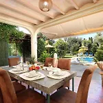 Lovely Villa In Pollenca Old Town By Renthousing
