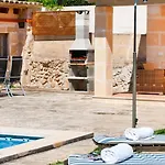 Villa Els Olivers / Olivers Petits