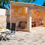 Villa Els Olivers / Olivers Petits