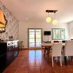 Villa In Nature With Yoga Room, Peace And Tranquility