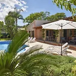 Moderne Villa Mit Privatem Pool In Crestatx
