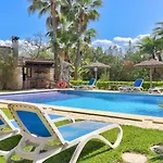 Las Palmeras