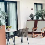 Ynaira Hotel & Spa