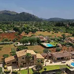 Idyllic Villa Near Pollensa By Renthousing