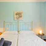Ferienhaus Mit Privatpool Fuer 6 Personen Ca 130 M In Cala Figuera, Balearen Mallorca