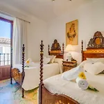 Picturesque Apartment In Binissalem