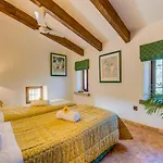 Countryside Finca In Buger