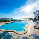 Charming Sea View Apartment In Alcudia