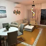 Marina Dor II