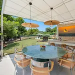 Luxury Villa Privacy & Sea Views