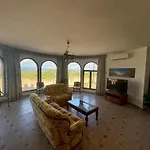 Castell Bohio Holiday Villa Bellissimo