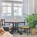 Villa With Amazing Terrace, 10 Guests 5 Bedroom
