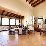 Ferienhaus Llop In Pollenca Mit Grill Und Garten