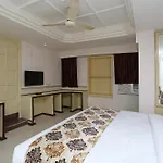 Hotel O Midtown
