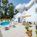 White Suites 2