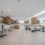 Thb Niagara - Adults Only