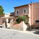 Villa With Enchanting Sea Views And Pool For 7 Guests