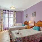 Villa Deu Quarterades