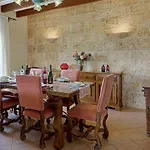 Villa Deu Quarterades