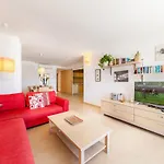 Seafront Apartment Iru