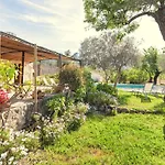 Villa Herrero