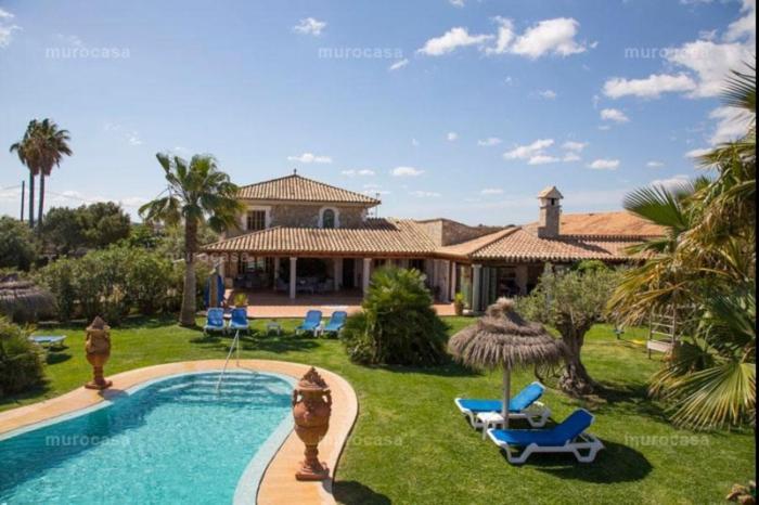 Holiday home Ca'n Gamundi