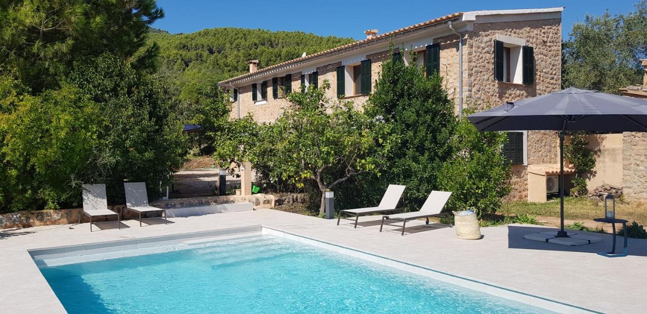 Holiday home Es Campet, Charmante Finca, Soller, Vue Splendide, Piscine, Calme *