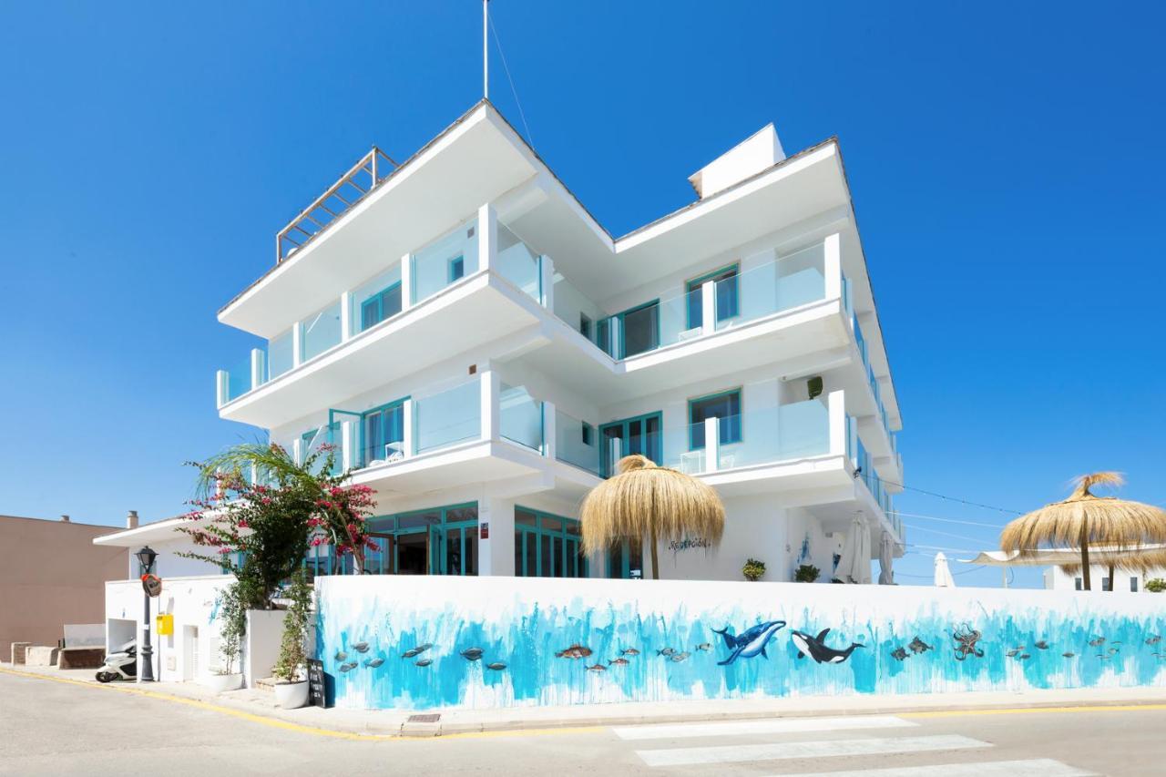 Hostal Cala Llombards 게스트하우스